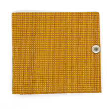 Cargar imagen en el visor de la galería, Billetera NOU de Madera texturada