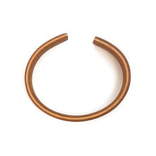 Cargar imagen en el visor de la galería, 02. Thin