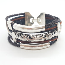 Carregar imatge al visor de la galeria, Polsera ampla Rock